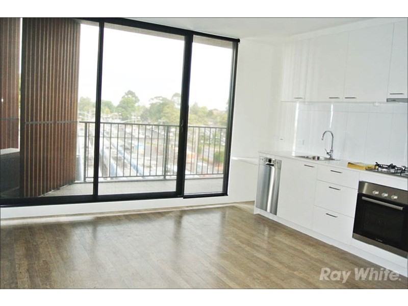 611/39-55 Kingsway, Glen Waverley VIC 3150
