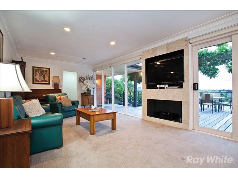 17 Selby Street, Mount Waverley VIC 3149