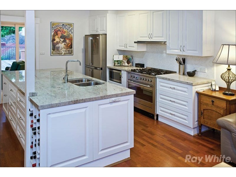 17 Selby Street, Mount Waverley VIC 3149