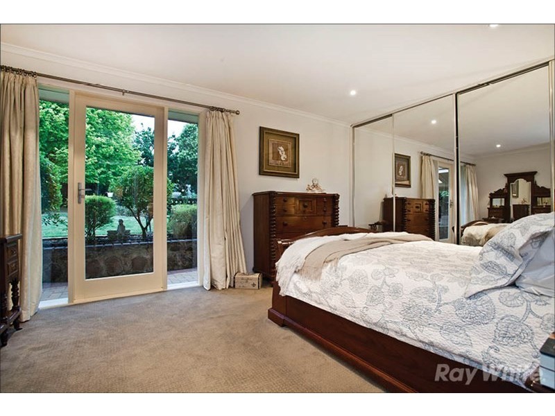 17 Selby Street, Mount Waverley VIC 3149