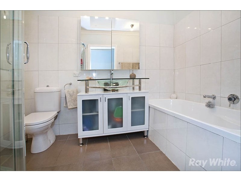 17 Selby Street, Mount Waverley VIC 3149