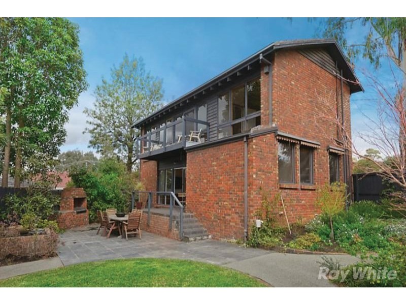 4 Delfin Court, Glen Waverley VIC 3150