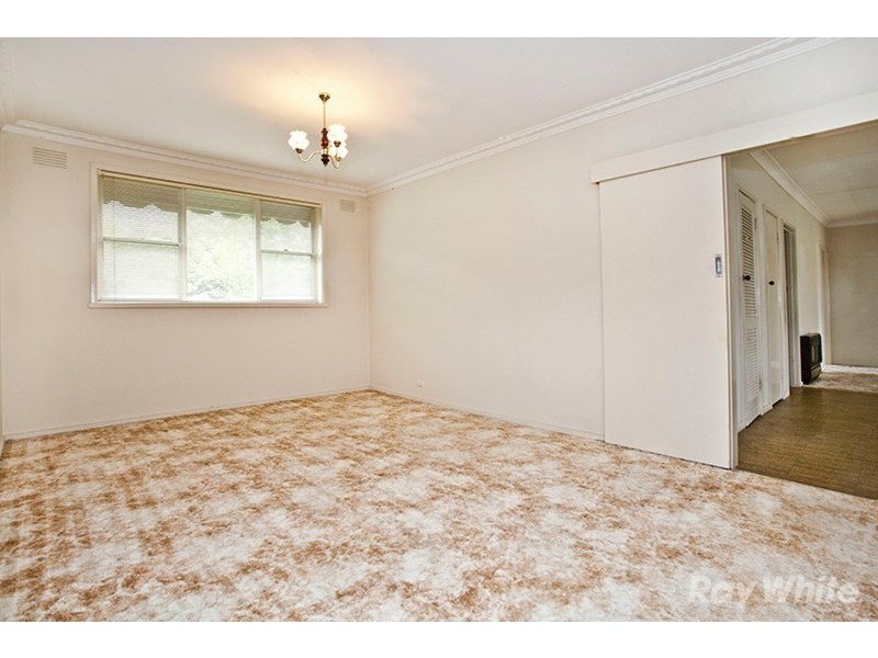 53 Rivett Crescent, Mulgrave VIC 3170