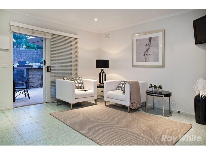 2 Maitland Close, Mulgrave VIC 3170