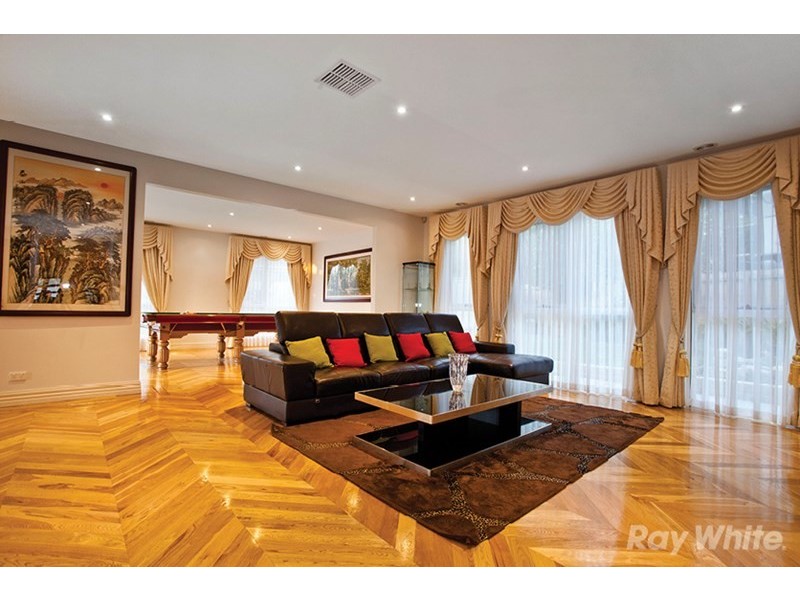 5 Sagan Court, Glen Waverley VIC 3150