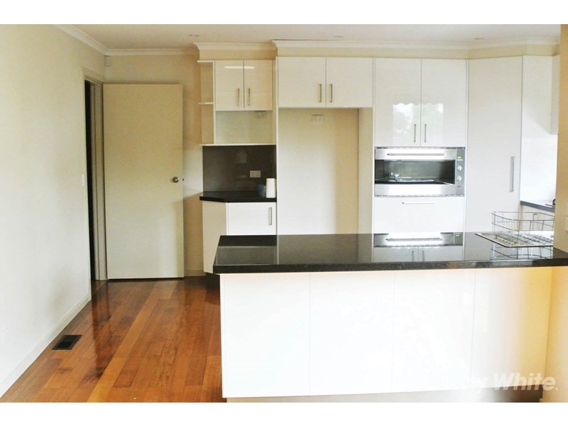 19 Leatherwood Crescent, Wheelers Hill VIC 3150