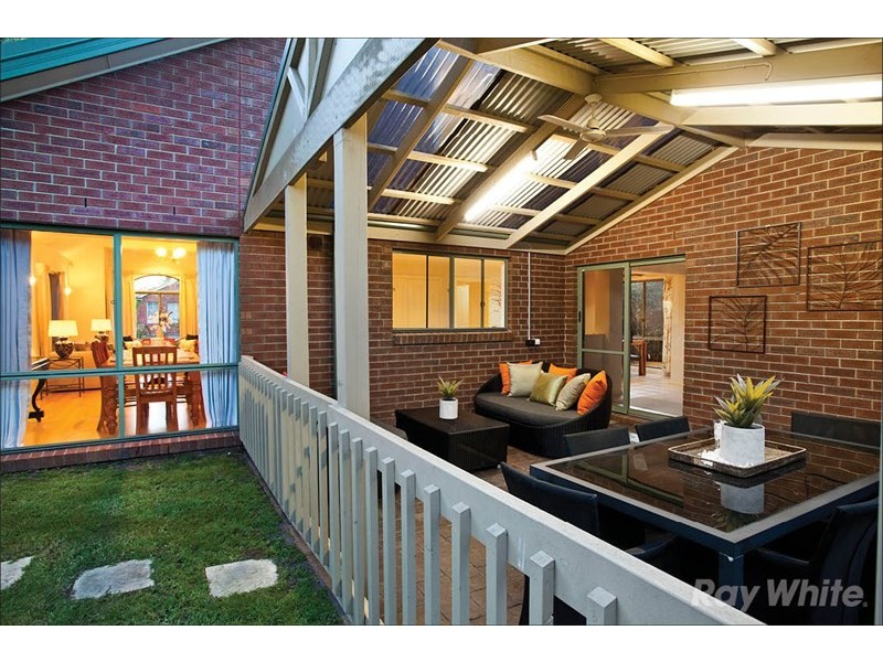 2 Beechwood Terrace, Ashwood VIC 3147