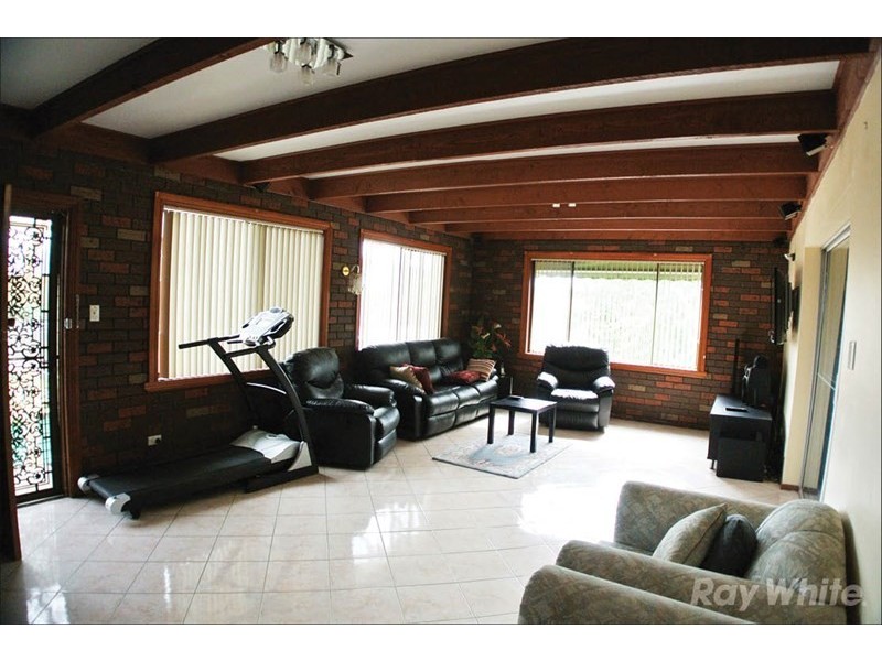 10 Montana Avenue, Mulgrave VIC 3170