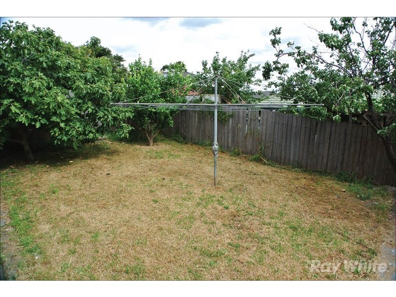 10 Montana Avenue, Mulgrave VIC 3170