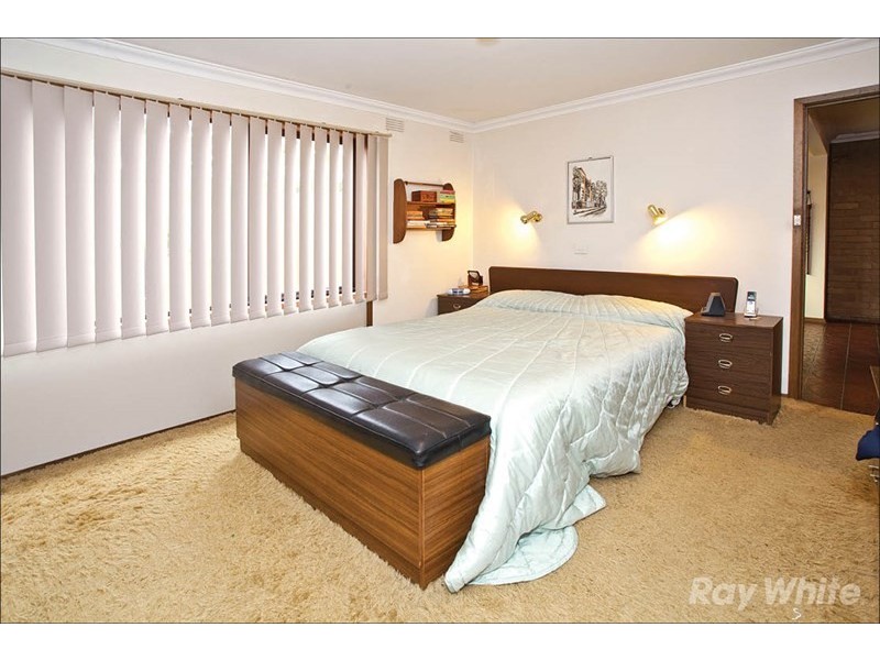 47 Packham Crescent, Glen Waverley VIC 3150
