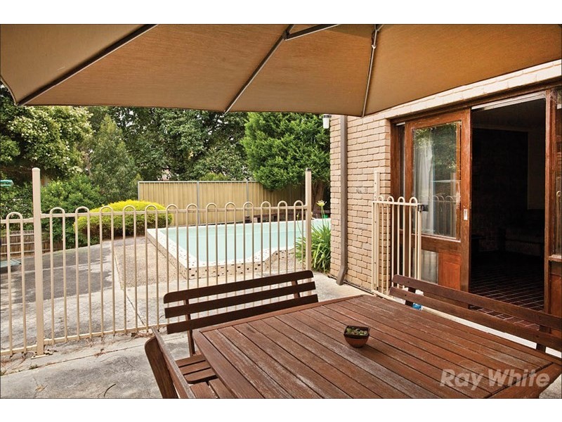 47 Packham Crescent, Glen Waverley VIC 3150