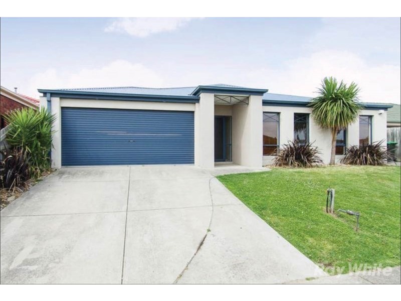 28 Edinburgh Drive, Skye VIC 3977