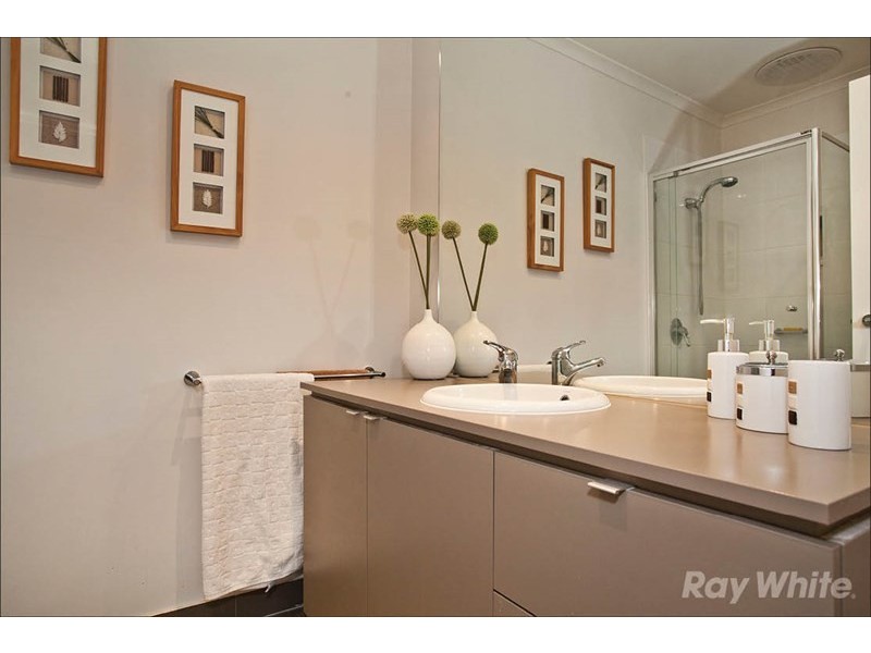 65 Waverley Park Drive, Mulgrave VIC 3170