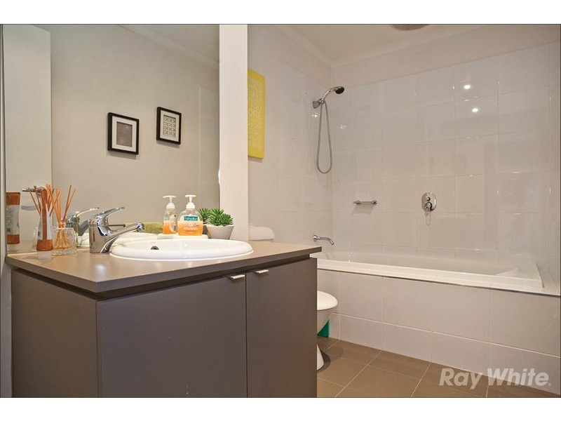 65 Waverley Park Drive, Mulgrave VIC 3170