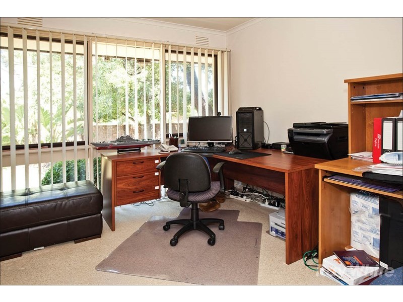 5 Mackerras Court, Wheelers Hill VIC 3150