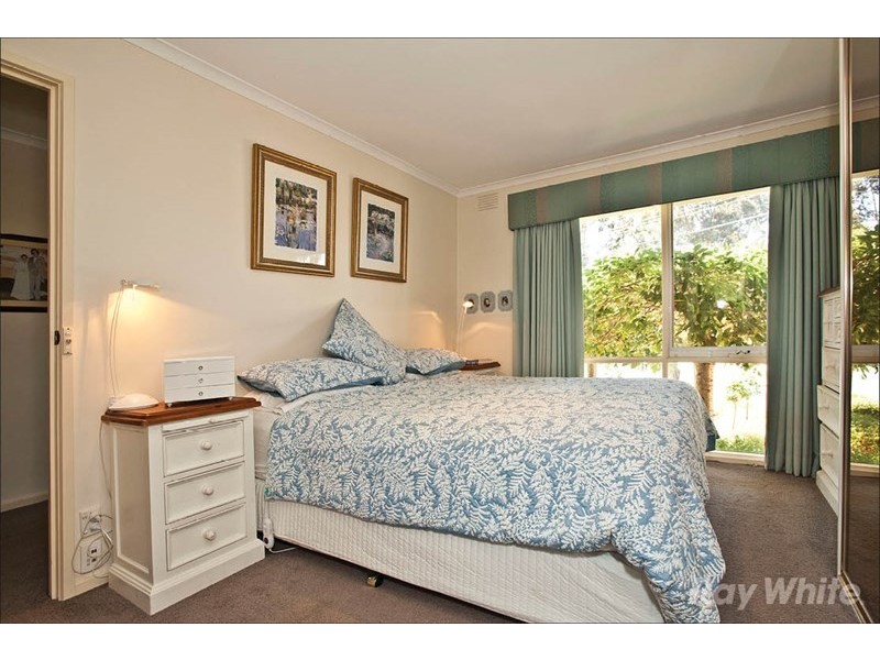 49 Mary Avenue, Wheelers Hill VIC 3150