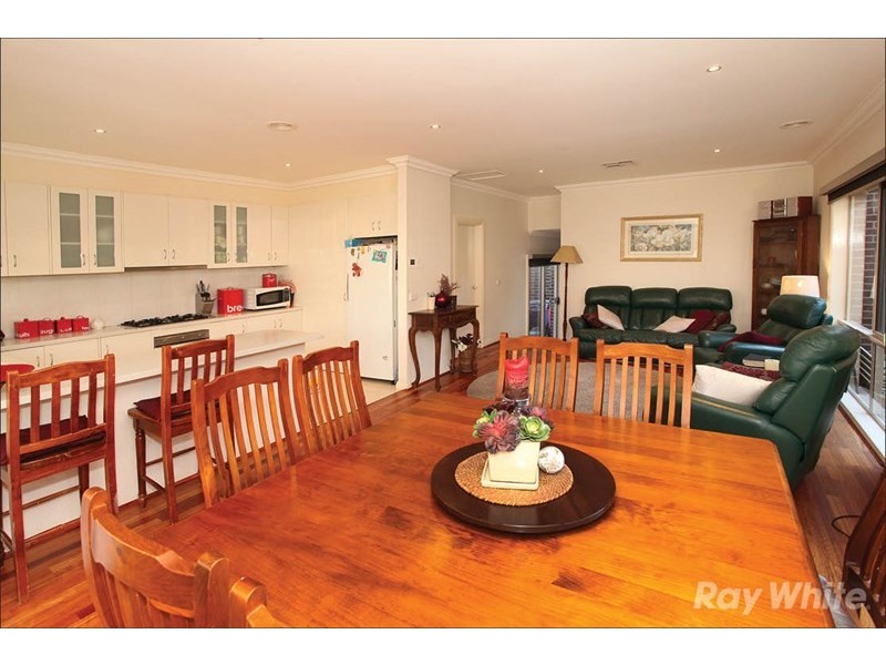 44B Pepperell Avenue, Glen Waverley VIC 3150