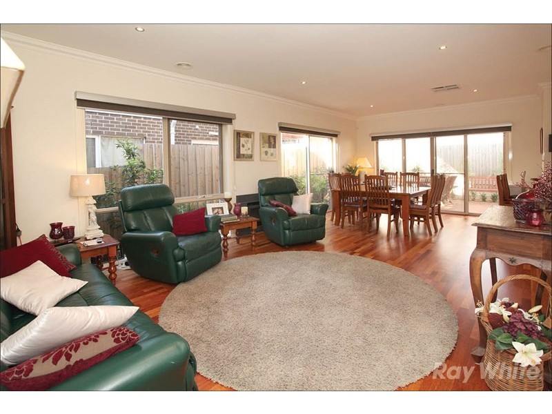 44B Pepperell Avenue, Glen Waverley VIC 3150
