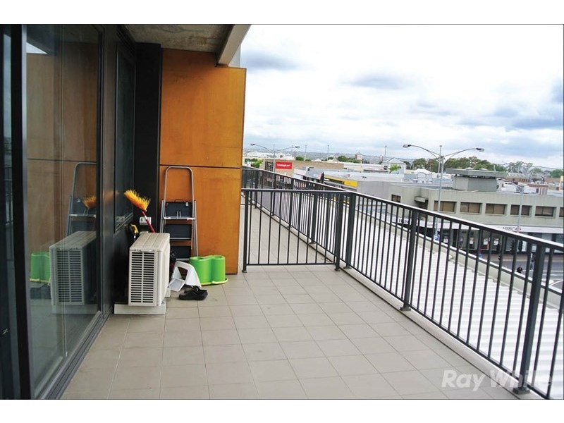 505/39-55 Kingsway, Glen Waverley VIC 3150