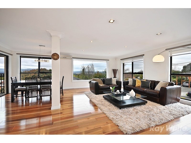 4 View Mount Road, Wheelers Hill VIC 3150