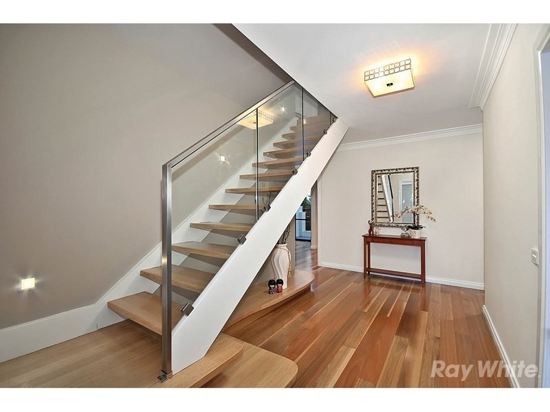 4 View Mount Road, Wheelers Hill VIC 3150