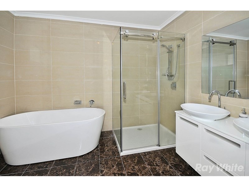 4 View Mount Road, Wheelers Hill VIC 3150