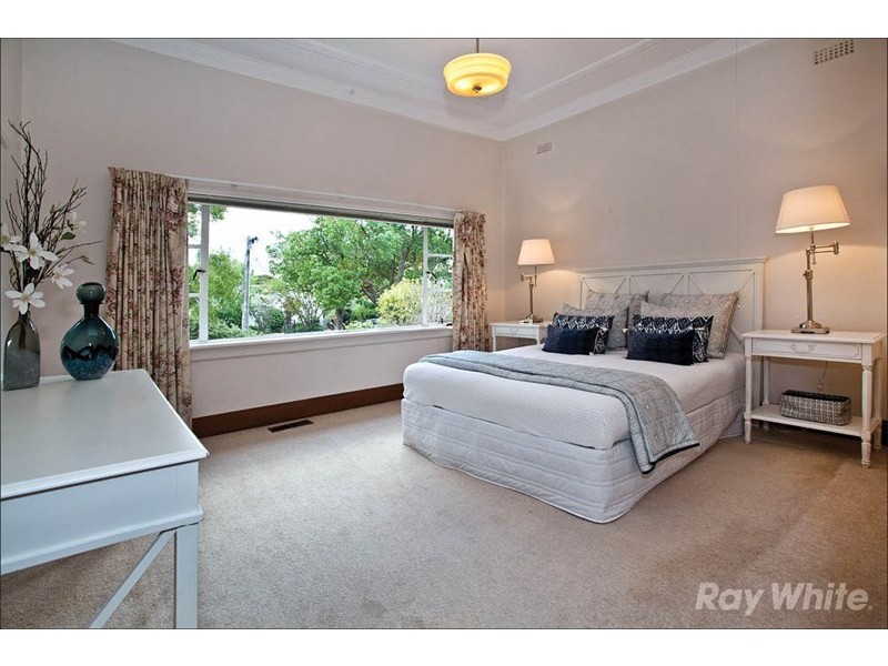 29 Celia Street, Glen Iris VIC 3146