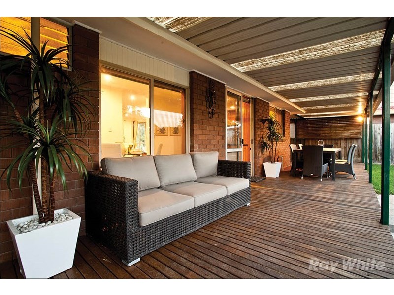 5 Nash Drive, Mulgrave VIC 3170