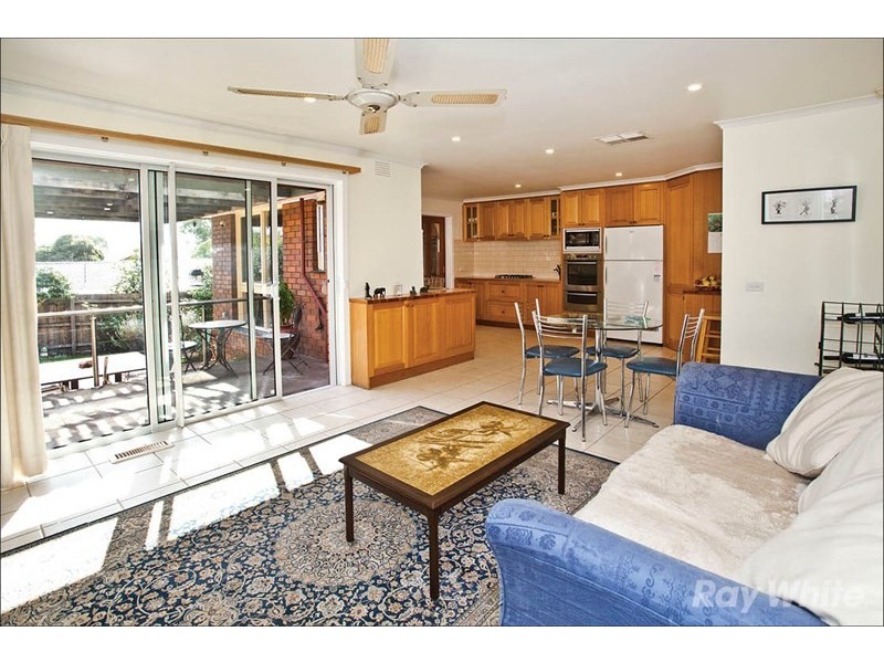 15 Maldon Court, Wheelers Hill VIC 3150