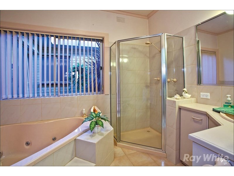 49 Lum Road, Wheelers Hill VIC 3150