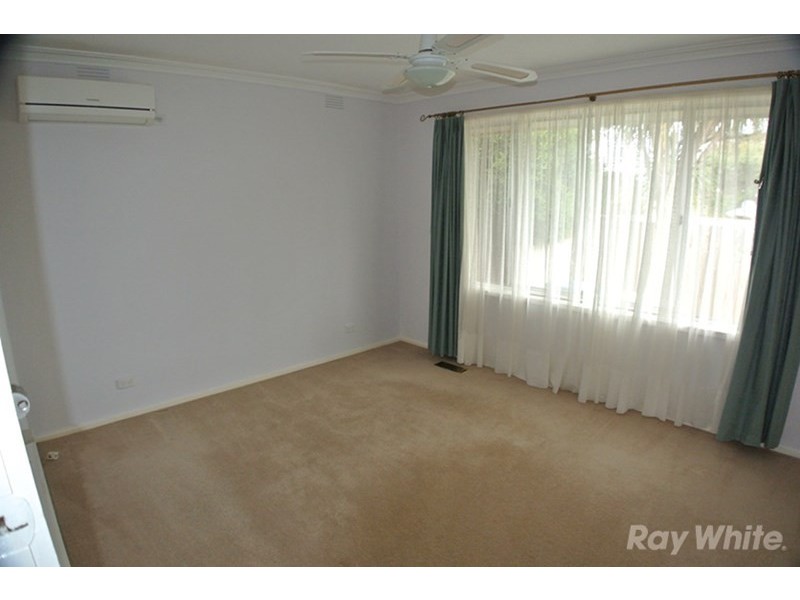 68 Harley Street North, Knoxfield VIC 3180