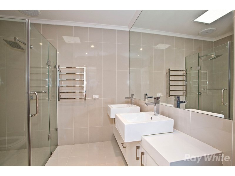 35 Nottingham Street, Glen Waverley VIC 3150