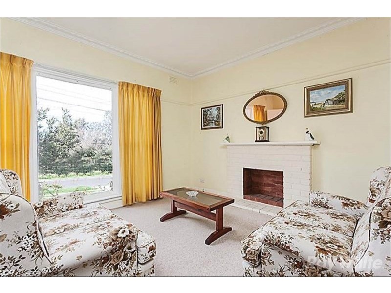 101 Bogong Avenue, Glen Waverley VIC 3150