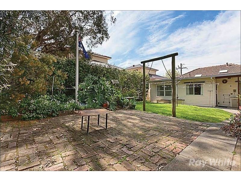 101 Bogong Avenue, Glen Waverley VIC 3150