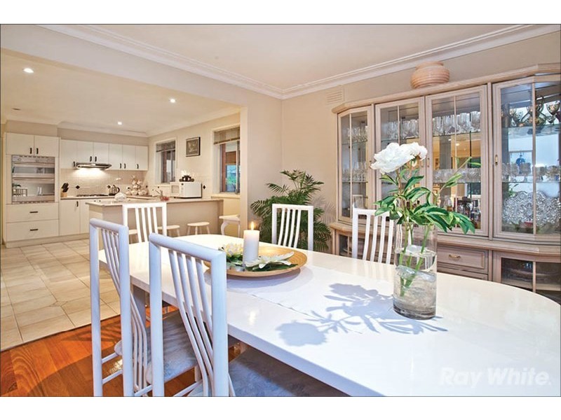 42 Denver Crescent, Mulgrave VIC 3170