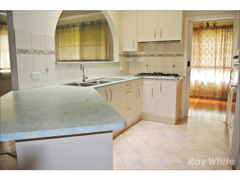 119 Whites Lane, Glen Waverley VIC 3150