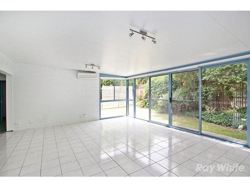 1 Mahogany Avenue, Berwick VIC 3806