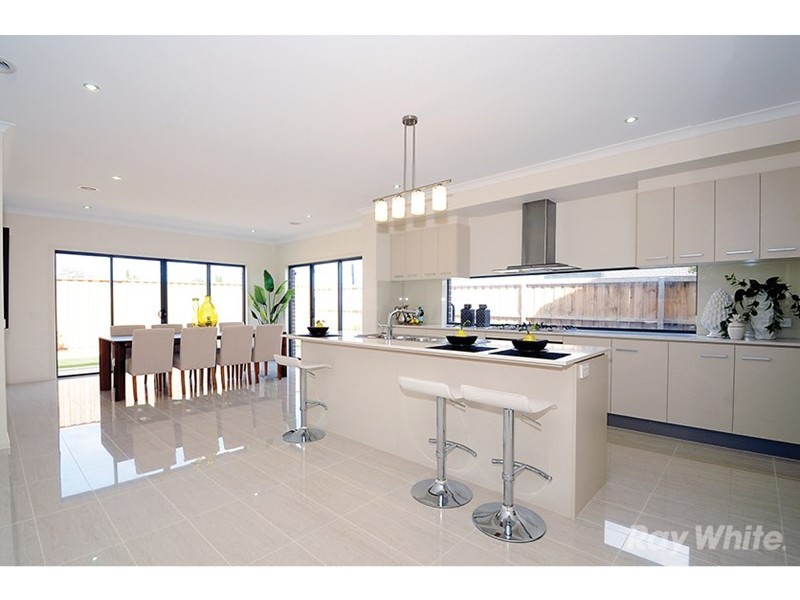 35 Verdant Street, Wantirna South VIC 3152