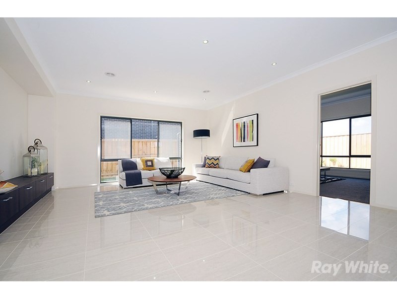 35 Verdant Street, Wantirna South VIC 3152