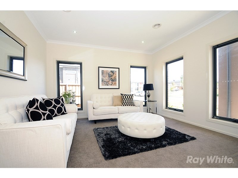 35 Verdant Street, Wantirna South VIC 3152