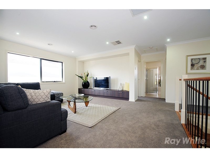 35 Verdant Street, Wantirna South VIC 3152