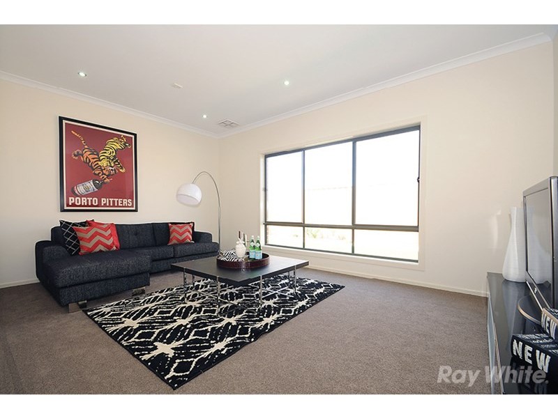 35 Verdant Street, Wantirna South VIC 3152