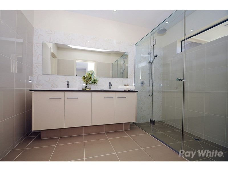 35 Verdant Street, Wantirna South VIC 3152