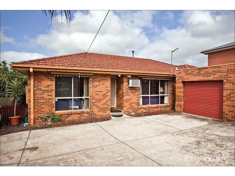 2/3 Roberts Avenue, Mulgrave VIC 3170
