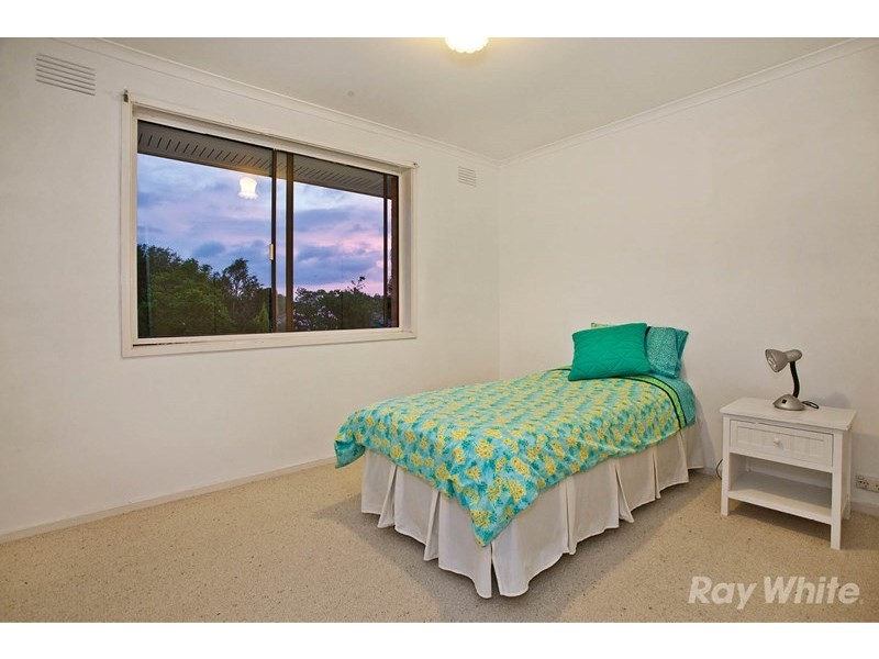 31 Bengal Crescent, Mount Waverley VIC 3149