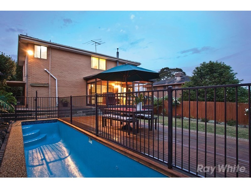 31 Bengal Crescent, Mount Waverley VIC 3149