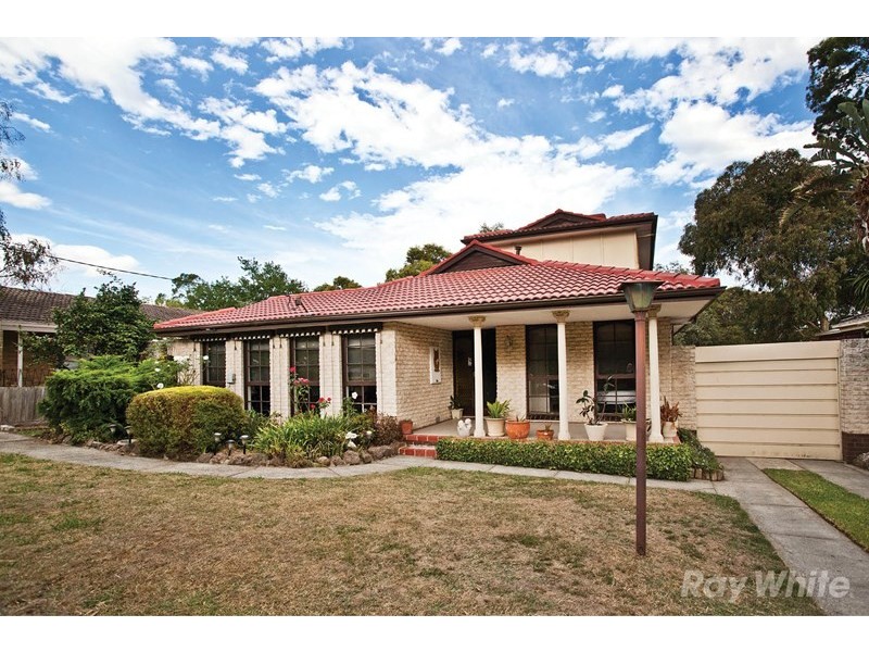 10 Fortescue Grove, Vermont South VIC 3133