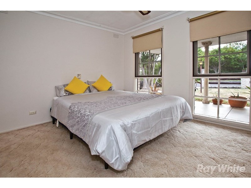 10 Fortescue Grove, Vermont South VIC 3133