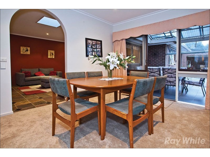 9 Haverbrack Drive, Mulgrave VIC 3170