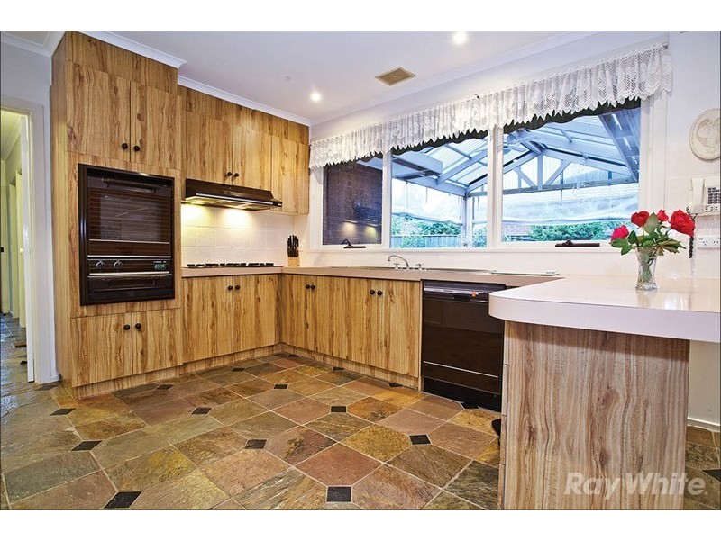 9 Haverbrack Drive, Mulgrave VIC 3170